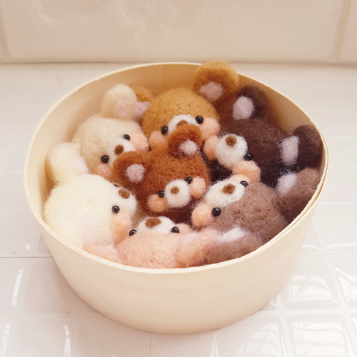 くまちゃん♪ ぎゅうぎゅうくまちゃん 大 羊毛フェルト Home made K 通販