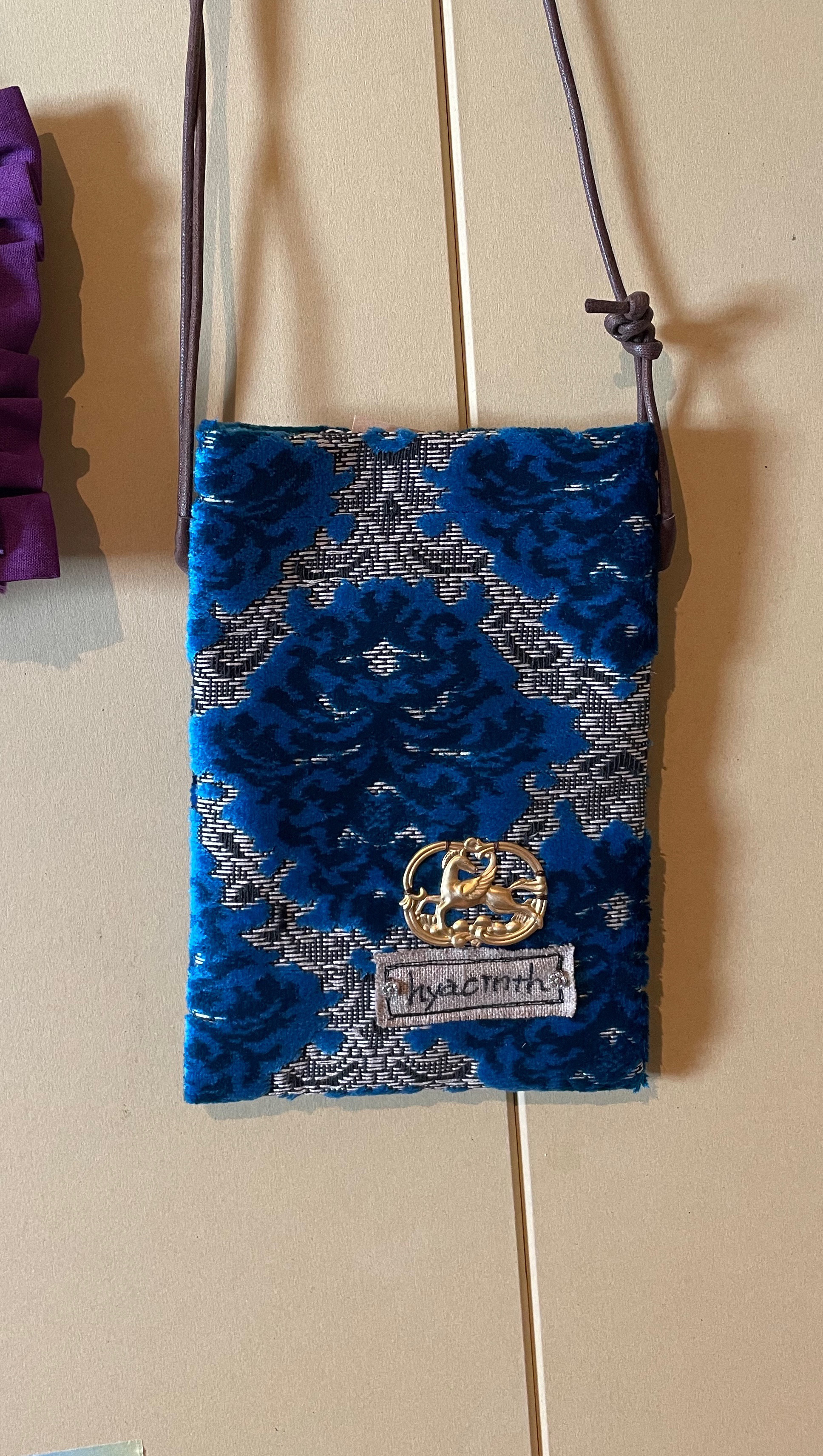 サコッシュ　コバルトブルーの空を飛ぶペガサス・金華山織物　プレゼントにも…