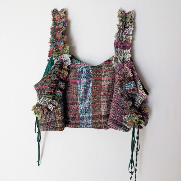 【個性的】手織りのフリルキャミトップス 複雑な色合い 1枚目の画像