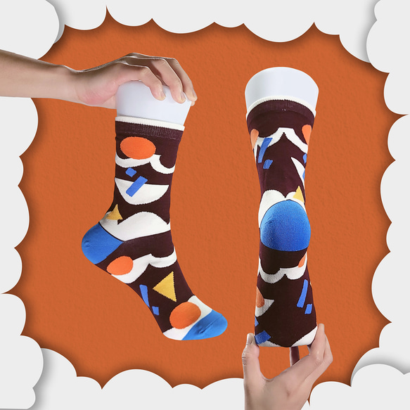 酸性雨 クルー丈靴下 - チョコレート 2枚目の画像