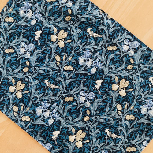 男性も使用できるランチョンマット／ウィリアムモリス「アイリス