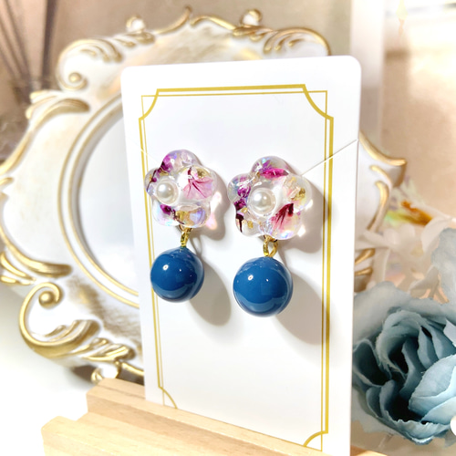 クリスタルイヤリング 花形状 アメリカ製 テリ評価95点・K18WG・0.14ct 】越物花珠真珠9mmUPピアス