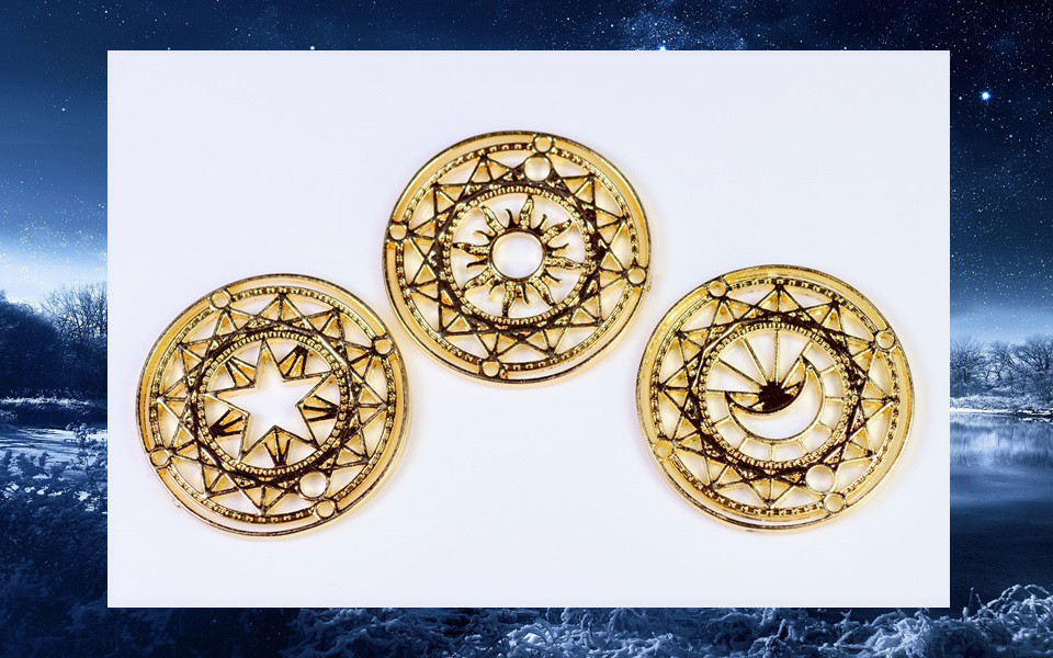 星と三日月のデザイン鍔