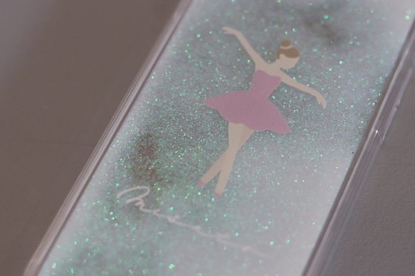 【名入れ】ピンクバレリーナのキラキラスマホケース(iphone/andoroid) 5枚目の画像