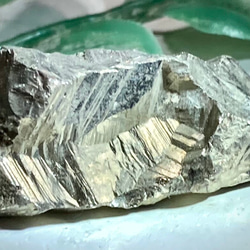 【怨念払い】パイライト　結晶　原石　ラフストーン 2枚目の画像