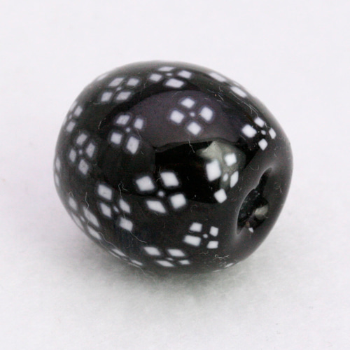 とんぼ玉 ガラス 白黒 Black & White 四角 ペンダントトップ とんぼ玉