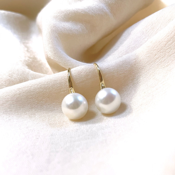 艶々 ぷっくり可愛い 淡水パール一粒ピアス ゴールド 9mm ピアス