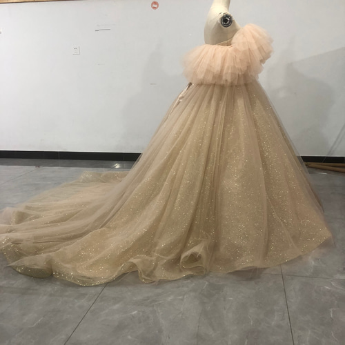 送料無料！華やか シャンパン色 カラードレスキラキラグリッター  