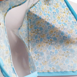 B5 L型拉鍊透明袋 佛羅倫斯五月自由層壓板 換洗衣物♡罌粟花、雛菊、水仙花等。 第5張的照片