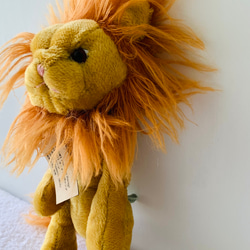 長毛モヘアを贅沢に使ったライオン 4枚目の画像