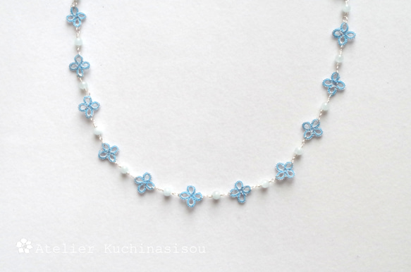[訂做] [三月誕生石] 梭織蕾絲小花與海藍寶石項鍊 第2張的照片