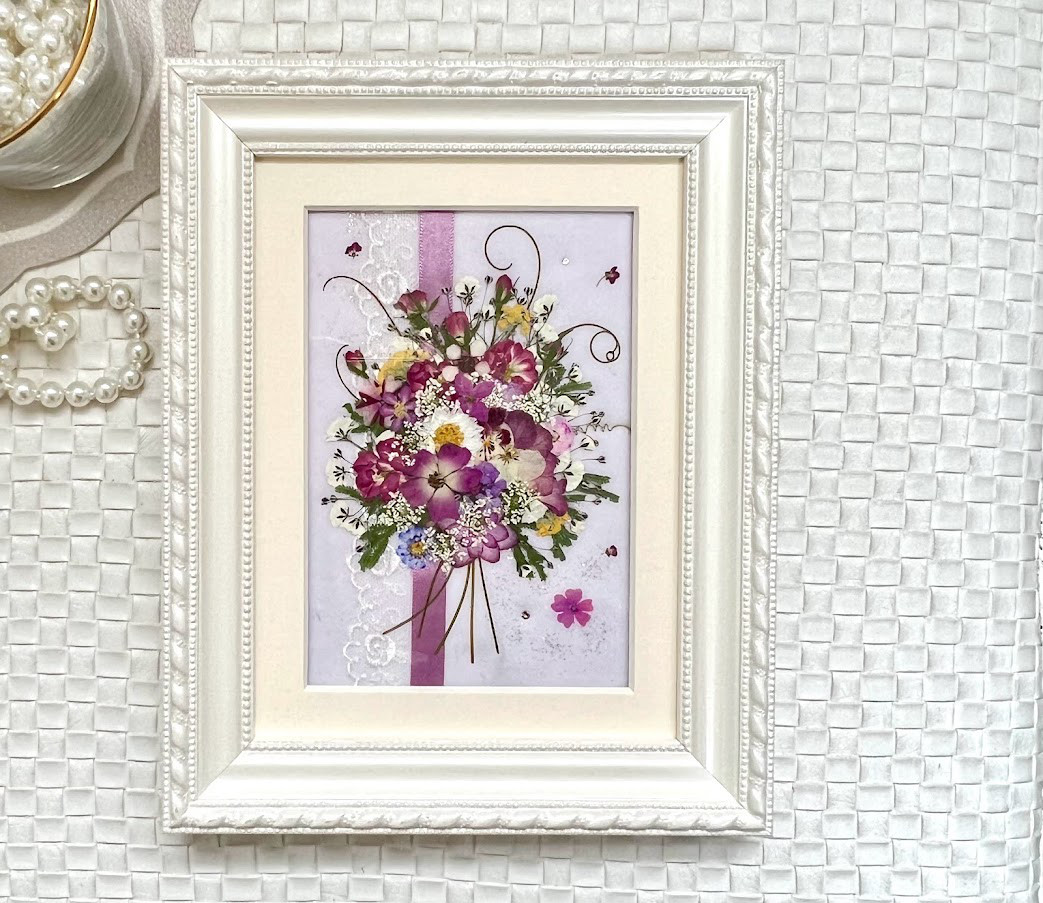 手作り押絵の壁飾り『山茶花(ピンク)』