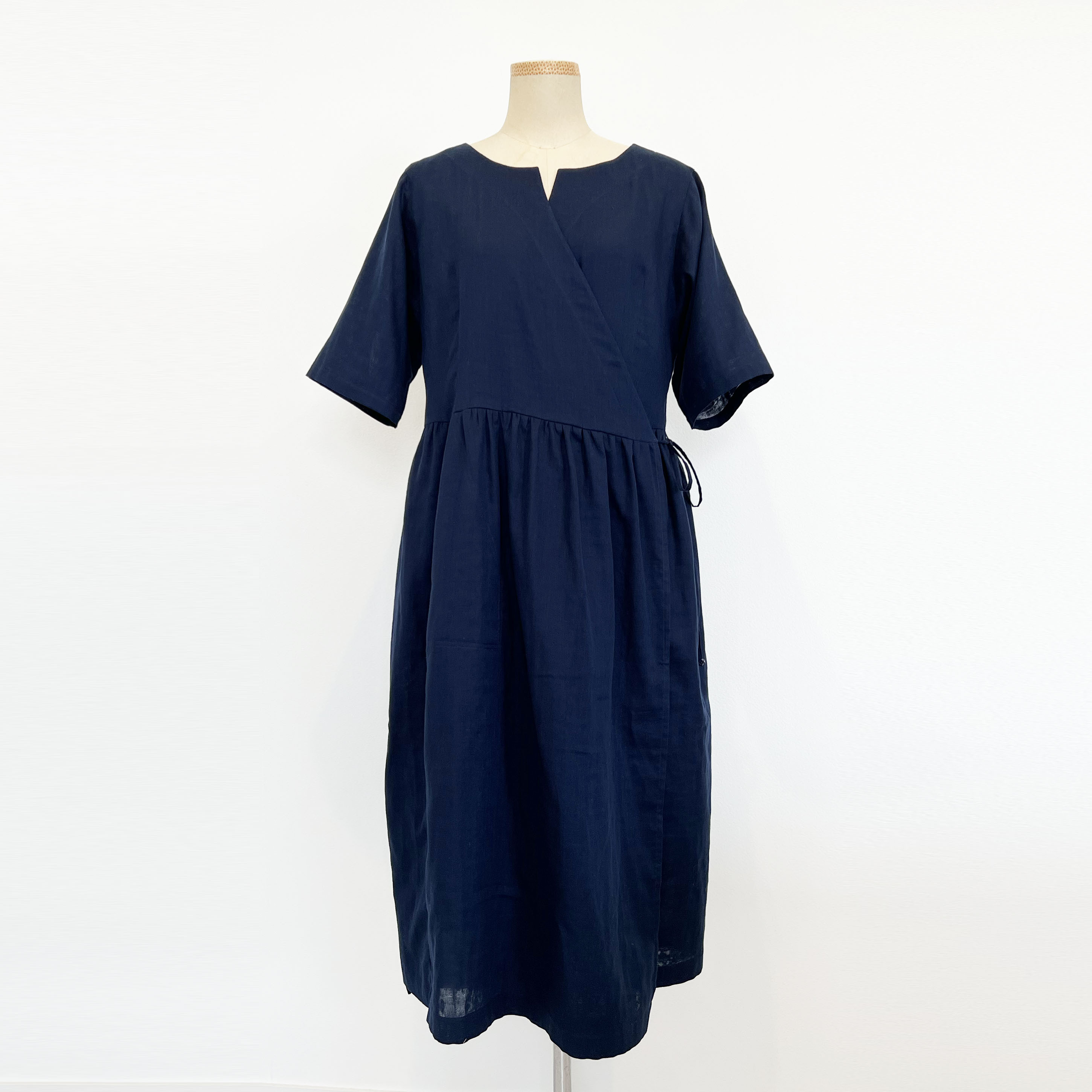 二重ガーゼの半袖カシュクール(ネイビー)