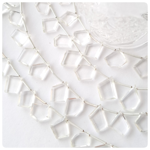 高品質 水晶 ラフスライスカット 2個 天然石 ☆buchuchu☆ 通販