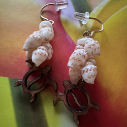 ハワイアンニイハウ＊モミシェル＆カヘレラニシェルイヤリング ピアス