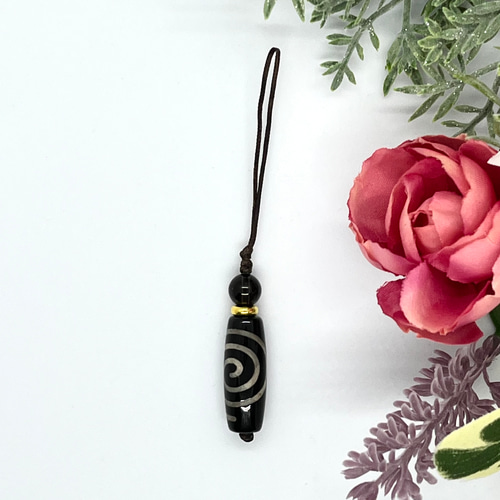 珍]渦巻き天珠、オニキスストラップ ST027 その他ファッション雑貨