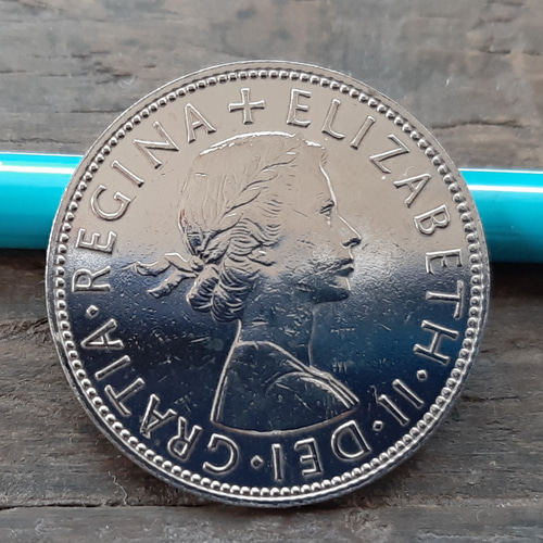 イギリス 英国 古銭 エリザベス2nd ハーフ クラウン コイン 1947年 