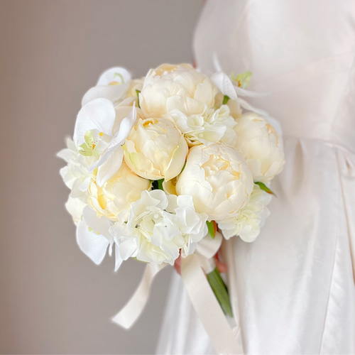 ウエディングブーケ 白 造花 コチョウラン ピオニー 芍薬 おしゃれ