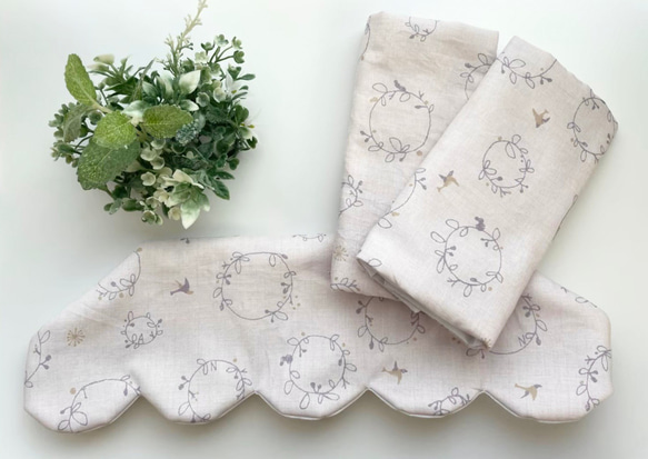 syk/mrt♡様　オーダー　抱っこ紐　エルゴ　ハンドメイド　よだれカバー 受注製作】エルゴ抱っこ紐よだれカバー スタイ・よだれかけ Himeki