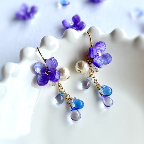 紫陽花としずくの耳飾り パープル系 イヤリング変更可能 ピアス