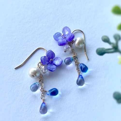 紫陽花としずくの耳飾り パープル系 イヤリング変更可能 ピアス