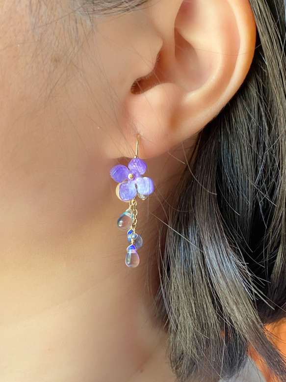 紫陽花としずくの耳飾り パープル系 イヤリング変更可能 ピアス