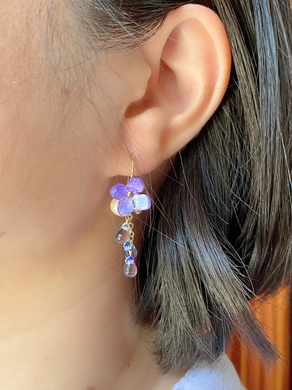 紫陽花としずくの耳飾り パープル系 イヤリング変更可能 16枚目の画像