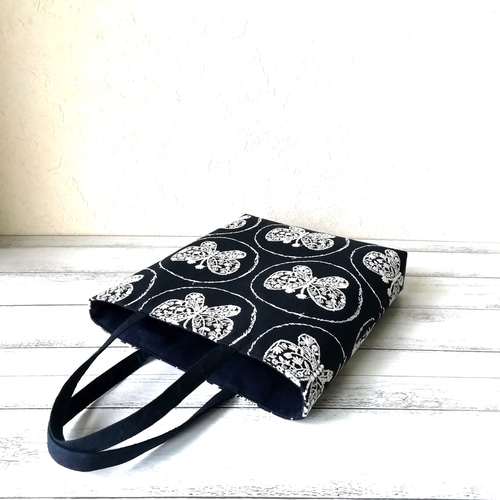 ミナペルホネンforest wing 刺繍リネンのトートバッグ/ dark