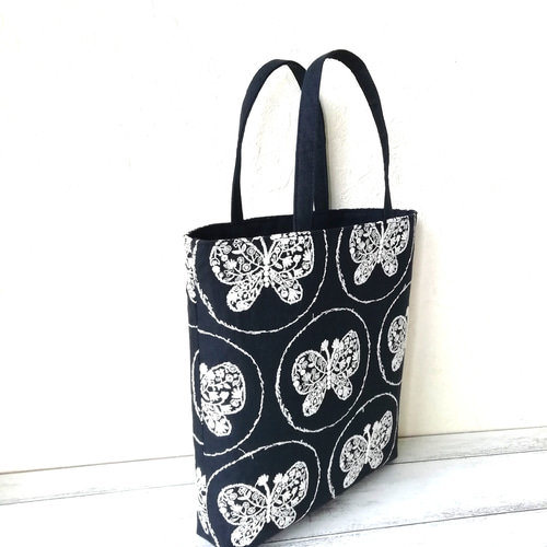 ミナペルホネンforest wing 刺繍リネンのトートバッグ/ dark