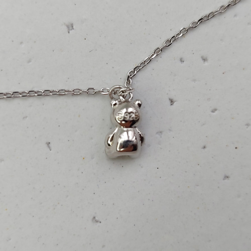 このかわいい925純銀のくまのペンダントは ※あなたの最良のパートナー