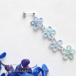[訂做] 梭織蕾絲花朵耳環&lt;雨藍&gt; 第2張的照片