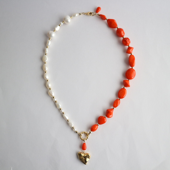 Heart & Halfcolor pearl necklace 2枚目の画像