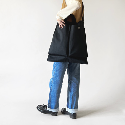 402 デニムリメイクバック　だるま型　大　ファスナー開閉　ベルト付き　3way OTONA バッグ レディース デニム ブルー ショルダー 斜め掛け