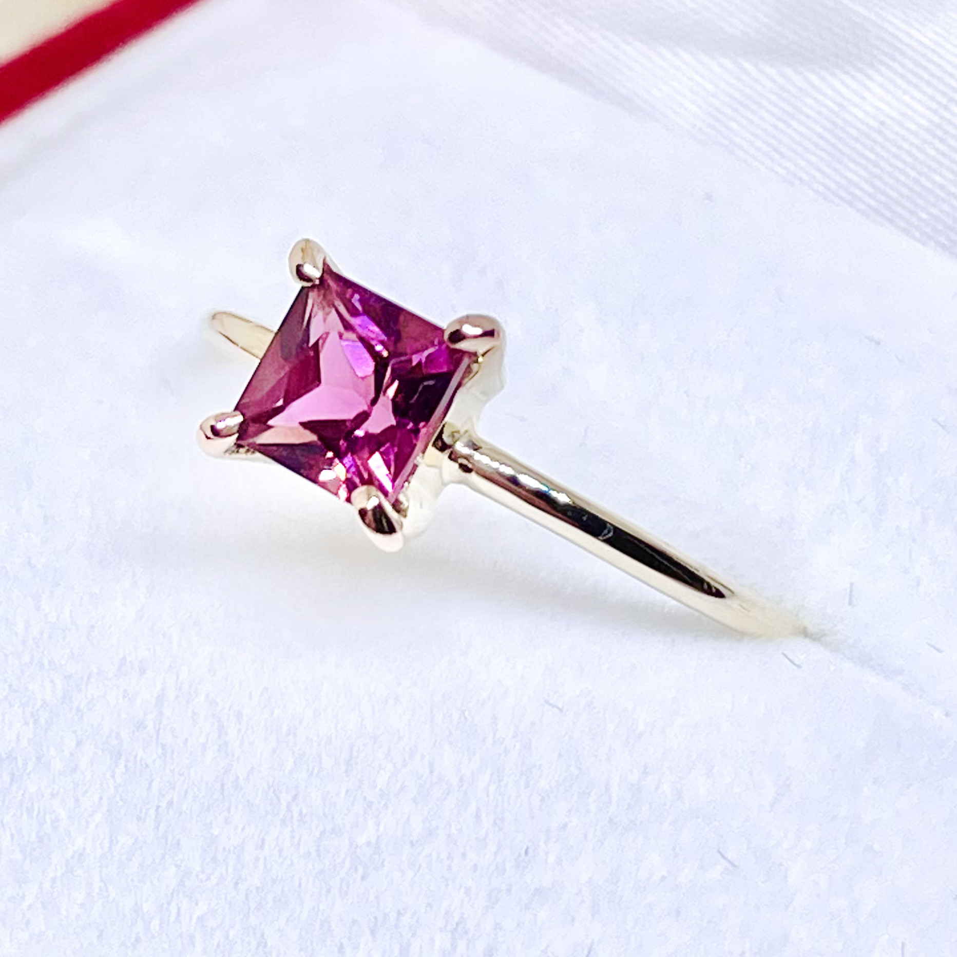 K18(18金)最高品質ピンクトルマリンのスクエアリング【セミオーダーメイド】