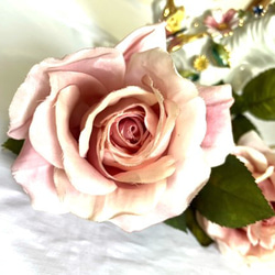 手染め布花 春の歌① 薔薇1枝 玄関・和洋の空間・お部屋の