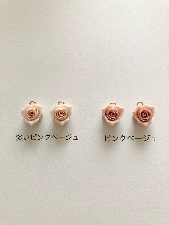 ✨ワンポイントの小ぶりの薔薇が可愛いイヤリングorピアス(ピンクベージュor淡いピンクベージュ) 7枚目の画像