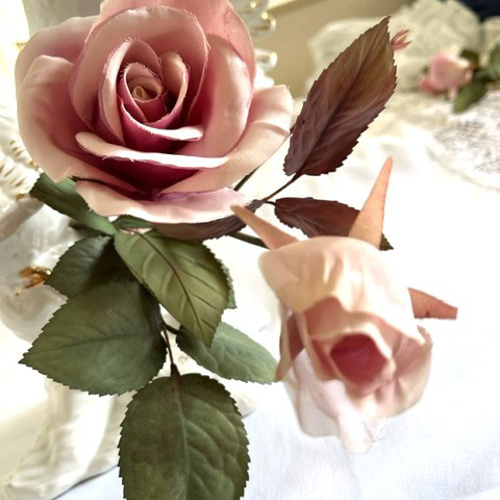 手染め布花 春の歌② 薔薇1枝 玄関・和洋の空間・お部屋の