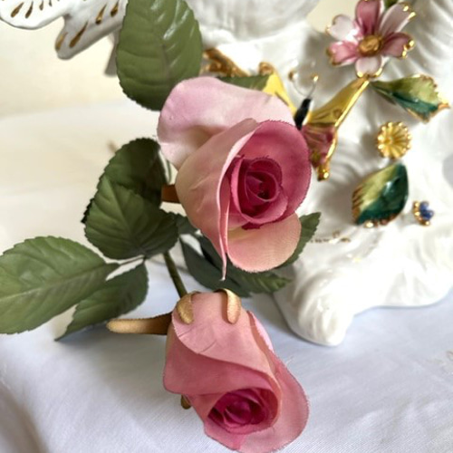 手染め布花 アートフラワー 3種のバラをメインにした盛花