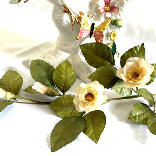 手染め布花 野バラ1枝 玄関・和洋の空間・お部屋のインテリア