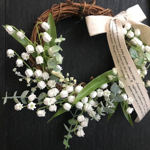 可憐でかわいい⭐︎すずらんのリース アートフラワー cocomint 通販