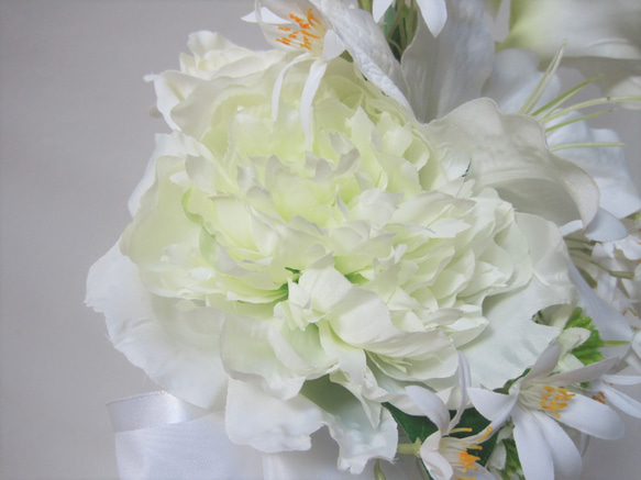 カラーのアームブーケ♪ブートニア付き♪生花みたいに綺麗な造花です♪高品質なのに安い 19枚目の画像