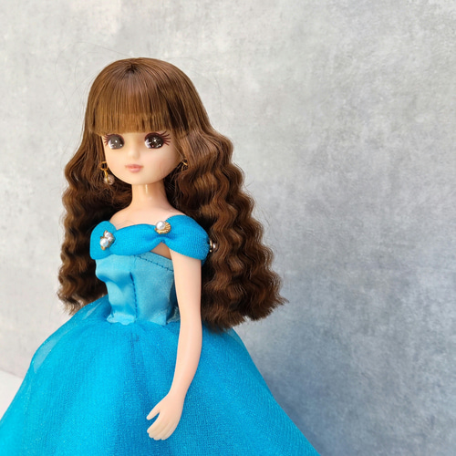 リカちゃん、ジェニーちゃんスカイブルードレス 2set その他人形 リカちゃん、ジェニーちゃんスカイブルードレス 2set その他人形