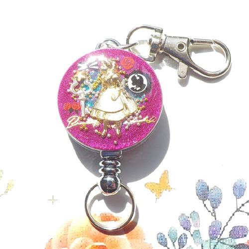 再販】レジンアクセサリー アリス ワンダーランド♪ リール