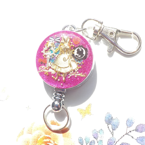 ♡プリンセス♡ハイヒール　アリス&うさぎ　他レジンキーホルダー　計20点 金木犀✧*｡猫ちゃんとマニキュアボトルキーホルダーができました