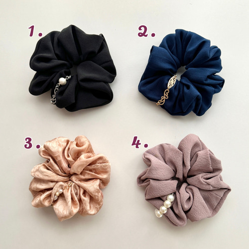 SALE♡100円引き シルク大人シュシュ1〜4*2way チェーン付 SALE♡100円引き シルク大人シュシュ1〜4*2way チェーン付