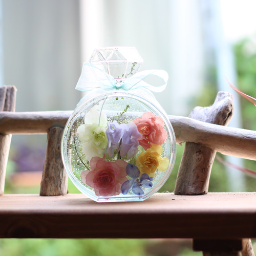 ❤香水瓶のジェルボトルフラワー（6種のお花）□ドライフラワー・母の