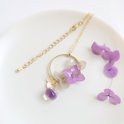 梅雨の晴れ間に Hydrangea & DropBeads 【ネックレス】紫雲色 3枚目の画像