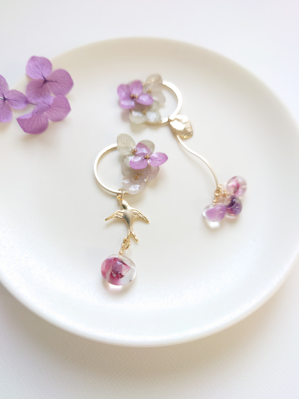 梅雨の晴れ間に Hydrangea＆DropBeads【ピアスorイヤリング・ネックレス】紫雲色・送料無料 7枚目の画像