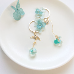 梅雨の晴れ間に Hydrangea＆DropBeads【イヤリング・ピアス】翡翠色・初販5点まで送料無料 5枚目の画像