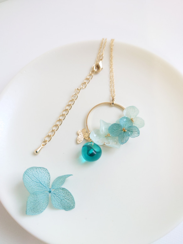 Hydrangea &amp; DropBeads [項鍊] 翡翠色 第3張的照片